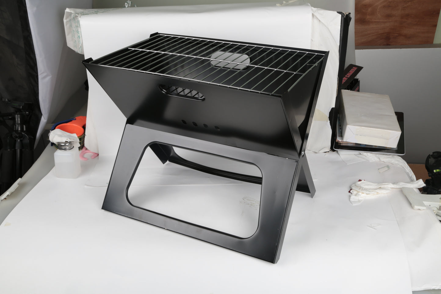 1Pc Portable BBQ Barbecue Grill Foldable Charcoal Grill Camping Garden Outdoor Travel